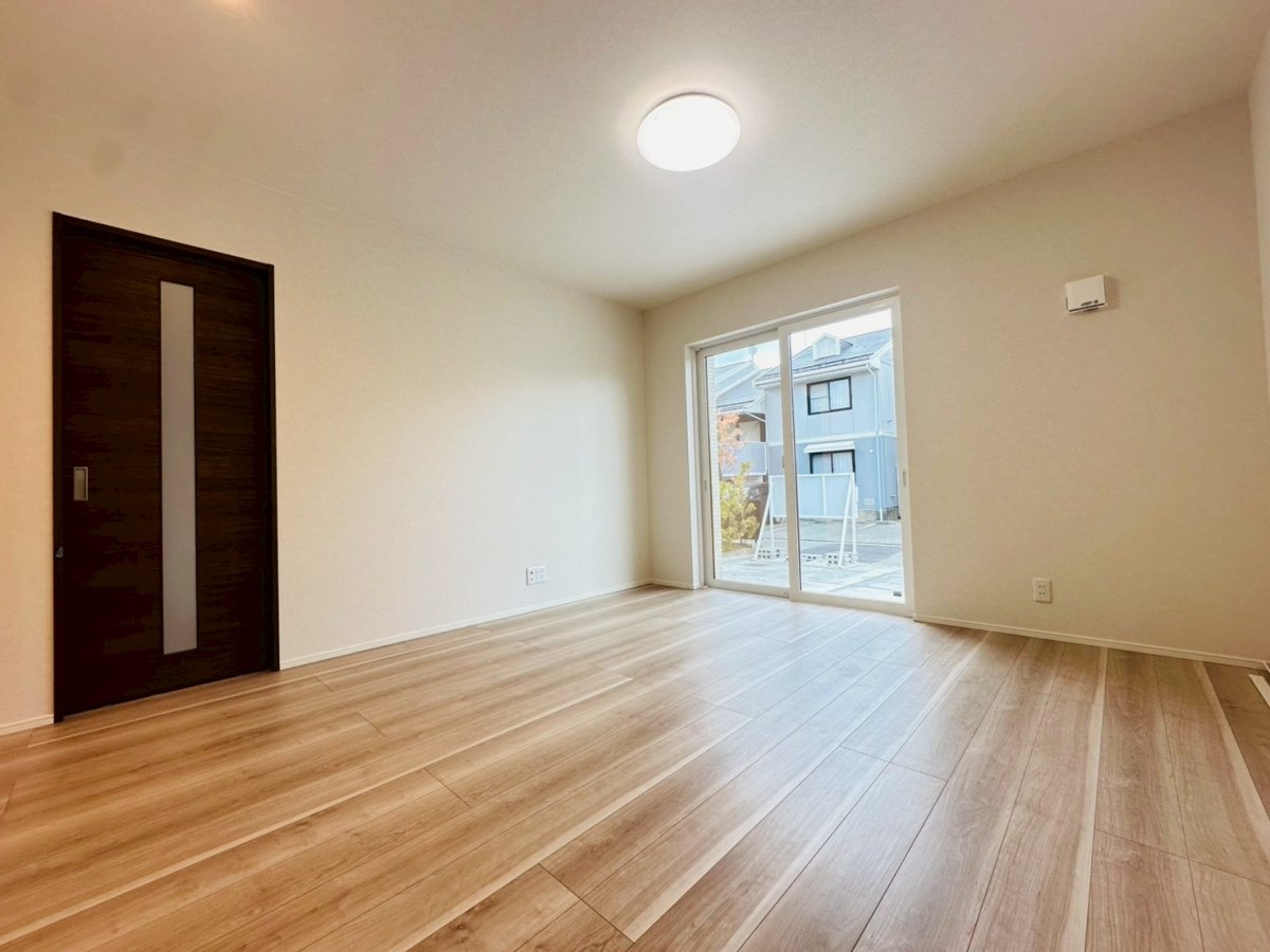 同仕様写真【リビング】