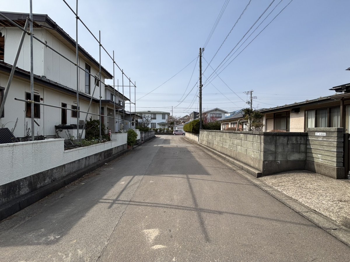 前面道路　公道　幅員6m