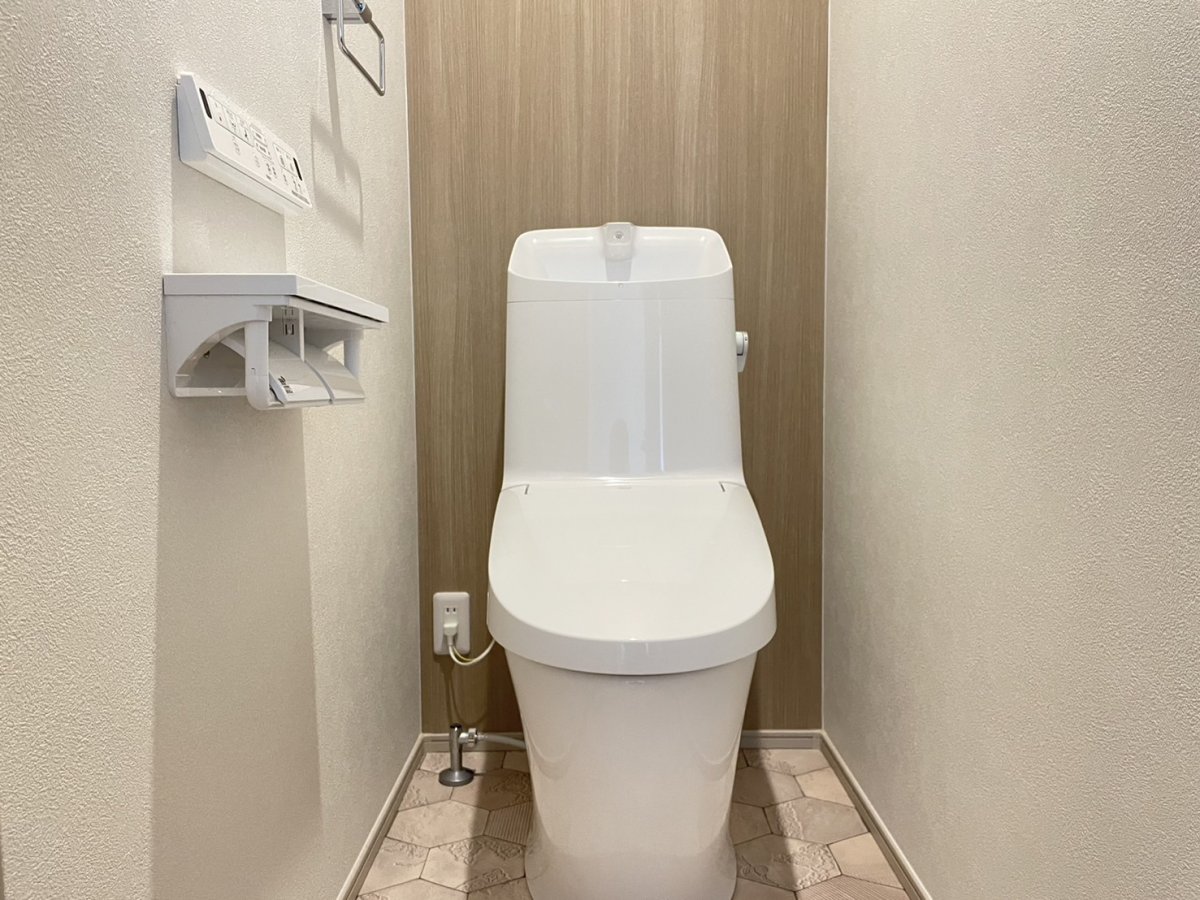 【1階トイレ】
