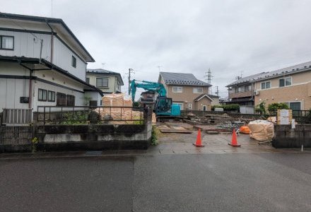 秋田市仁井田潟中町