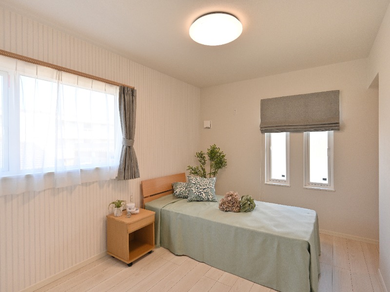 同仕様写真【居室】】※家具・家電はイメージです