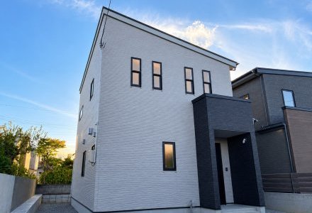 御野場六丁目分譲住宅　A棟