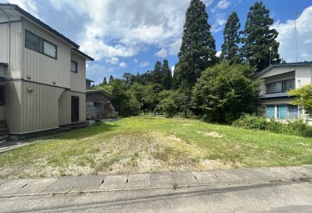 横手市睦成字七日市