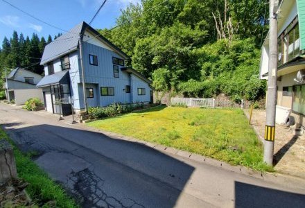 湯沢市字岩ノ沢山23番7