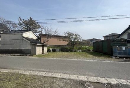 にかほ市平沢字琴浦