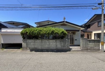 秋田市広面字釣瓶町