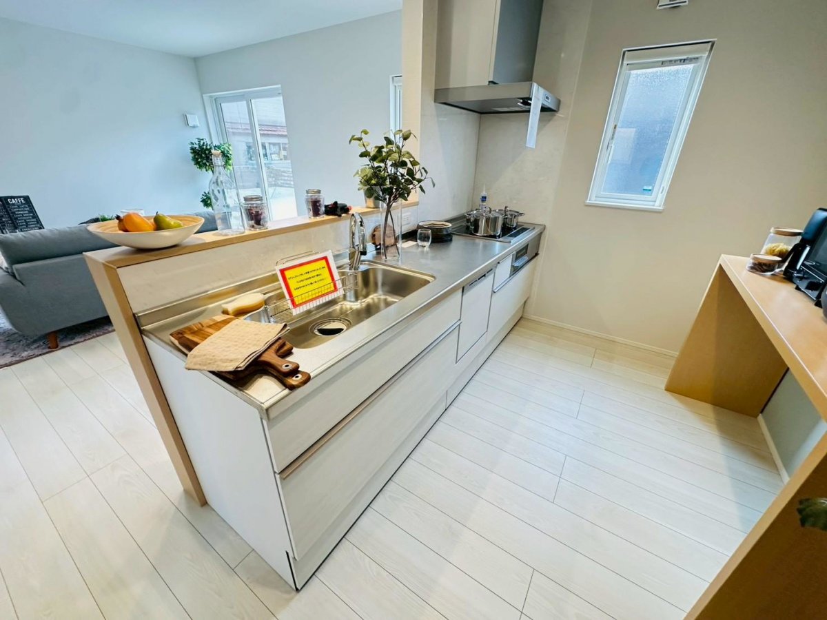 内観写真【畳スペース】　