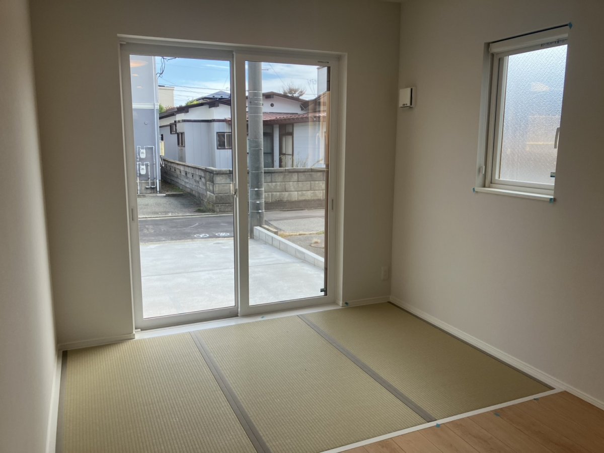 【畳スペース】