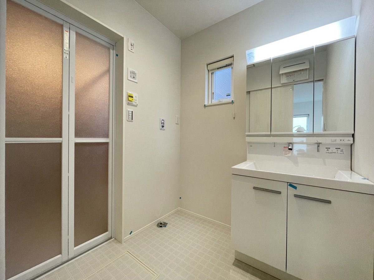 【洗面脱衣室】　