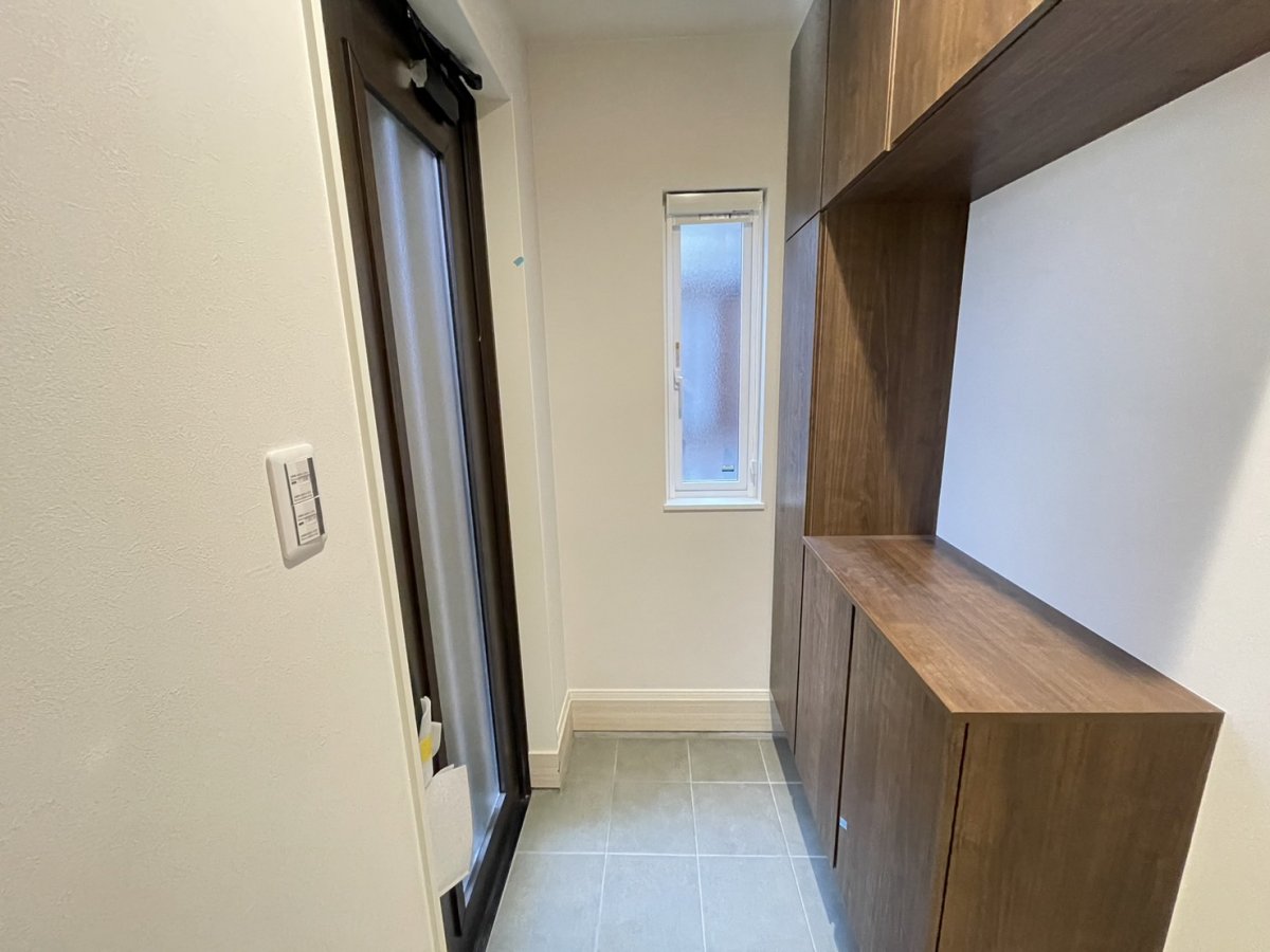 【玄関】大容量シューズボックス完備