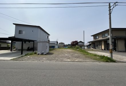 秋田市河辺和田字和田129番1、129番2