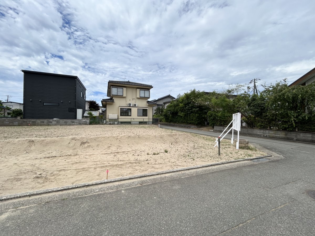 物件の詳細についてご案内も可能ですので、お気軽にお問い合わせください。