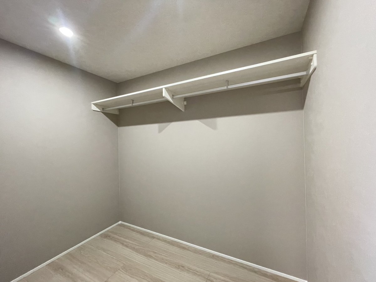 ウォークインクローゼット