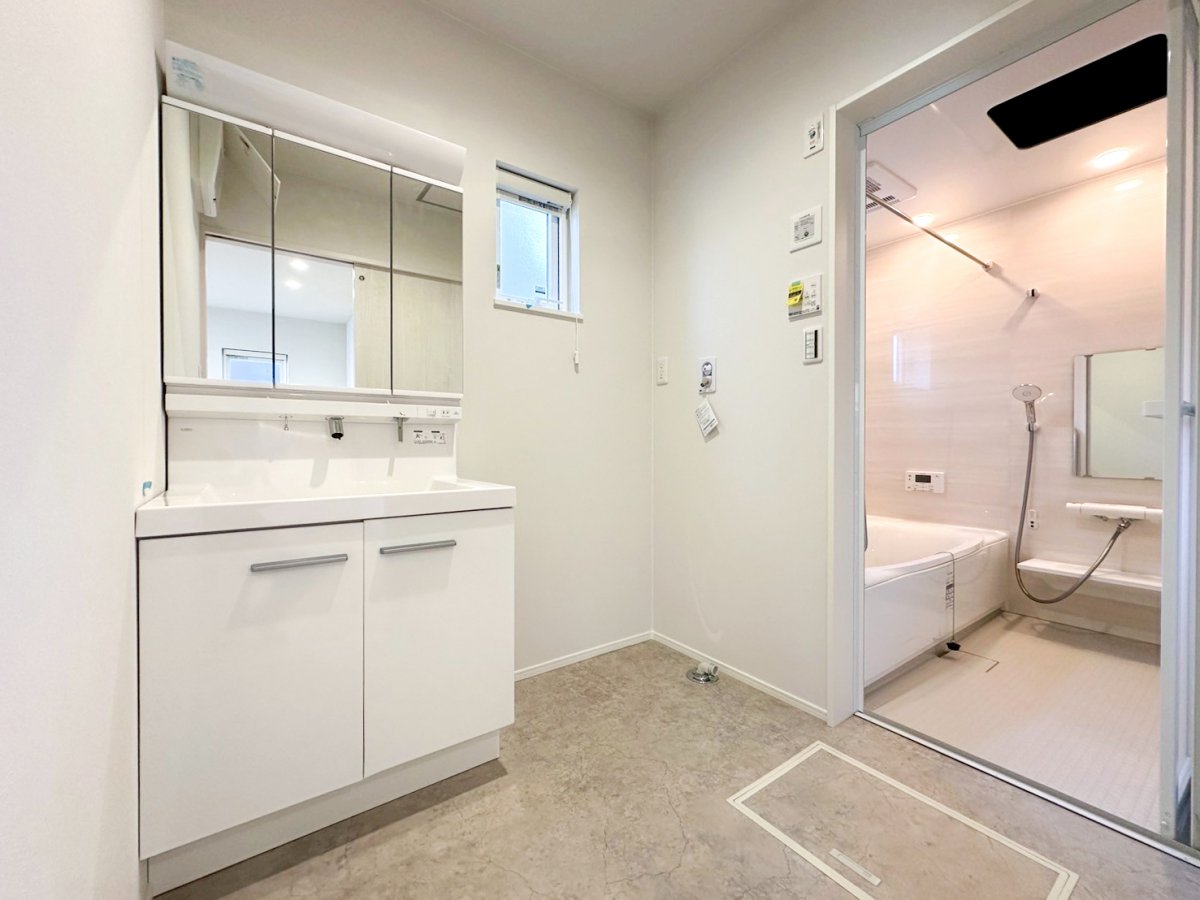 同仕様写真【洗面所】