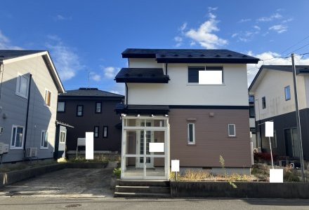 秋田市飯島西袋二丁目　中古戸建