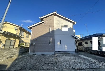 秋田市外旭川字山崎　中古戸建