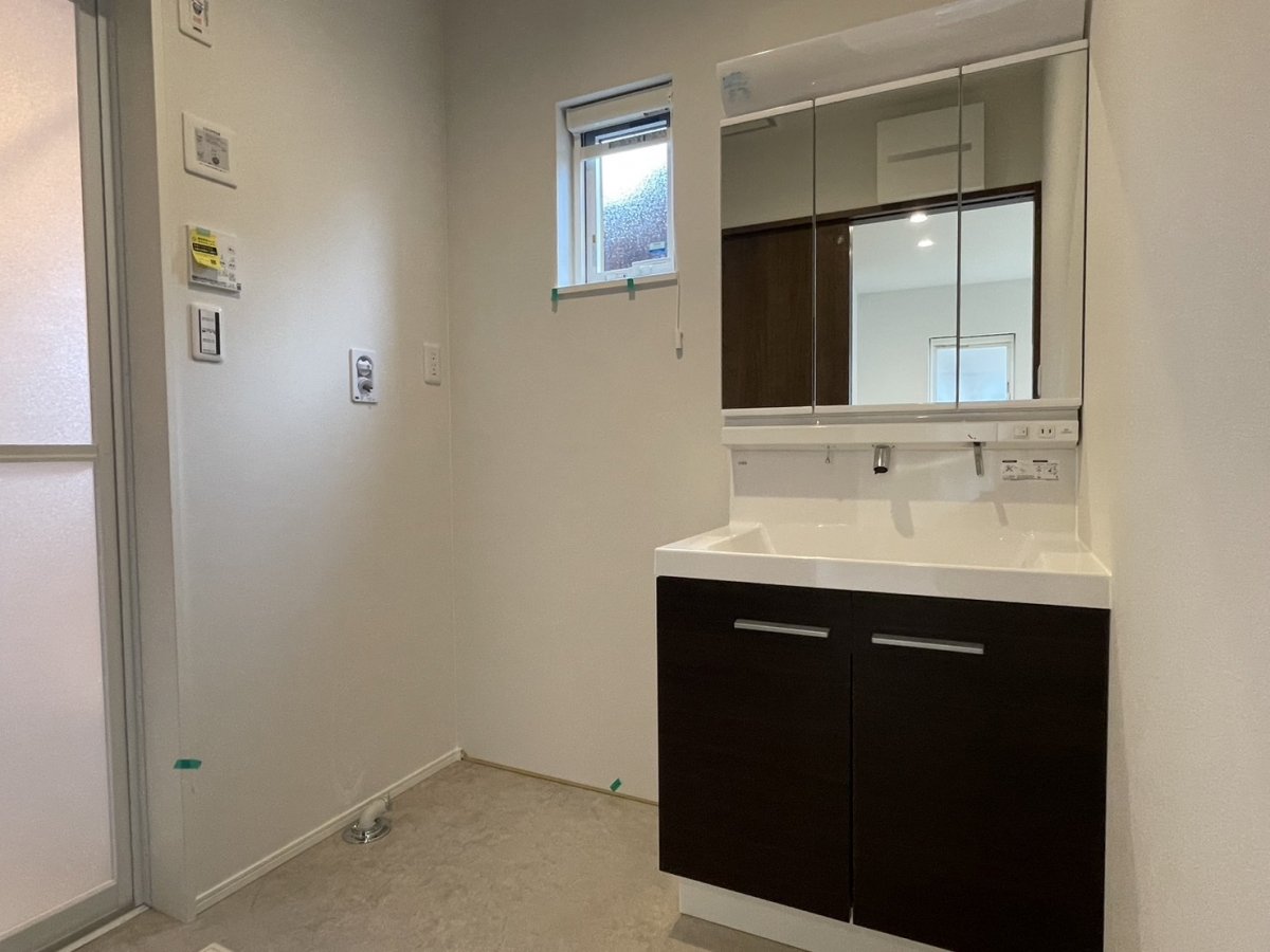 同仕様写真【洗面所】　