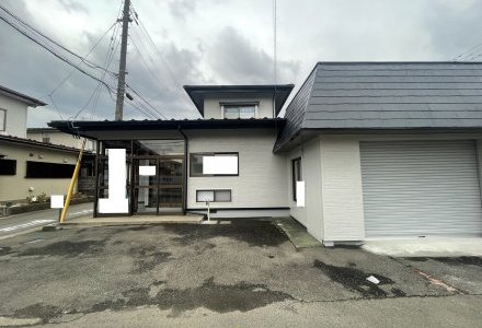 秋田市飯島新町二丁目　中古戸建