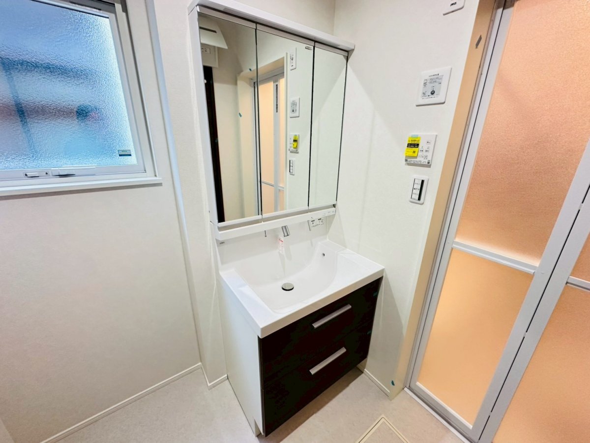 同仕様写真【洗面所】