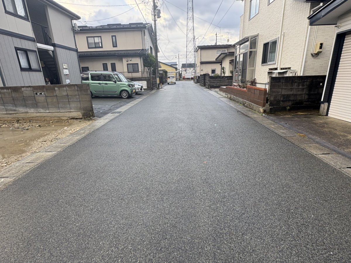 前面道路【公道　6ｍ】