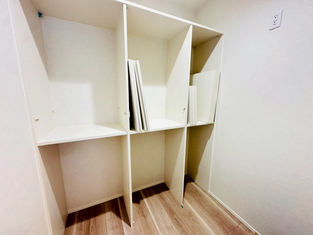 同仕様写真【パントリー】