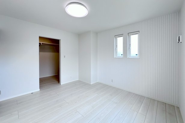 ■寝室[同仕様写真]