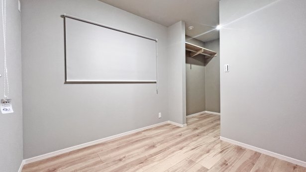 2F　洋室+ウォークインクローゼット